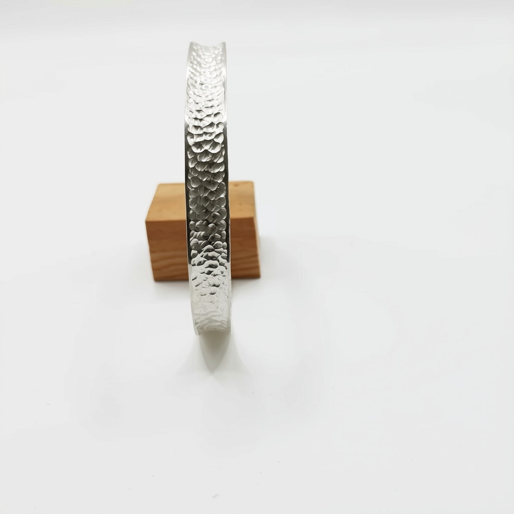 Pulsera textura martelé