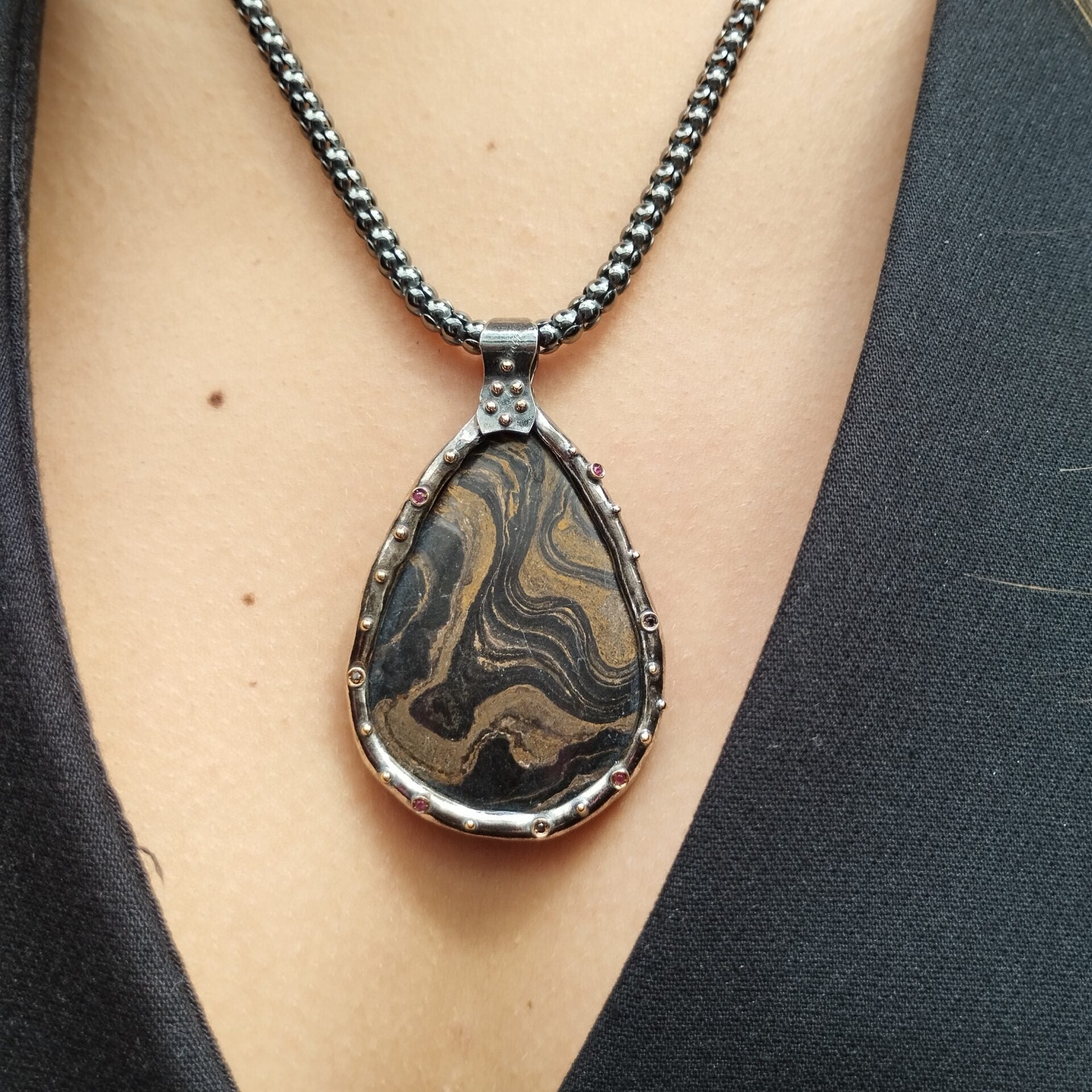 COLGANTE HEFESTO NIM