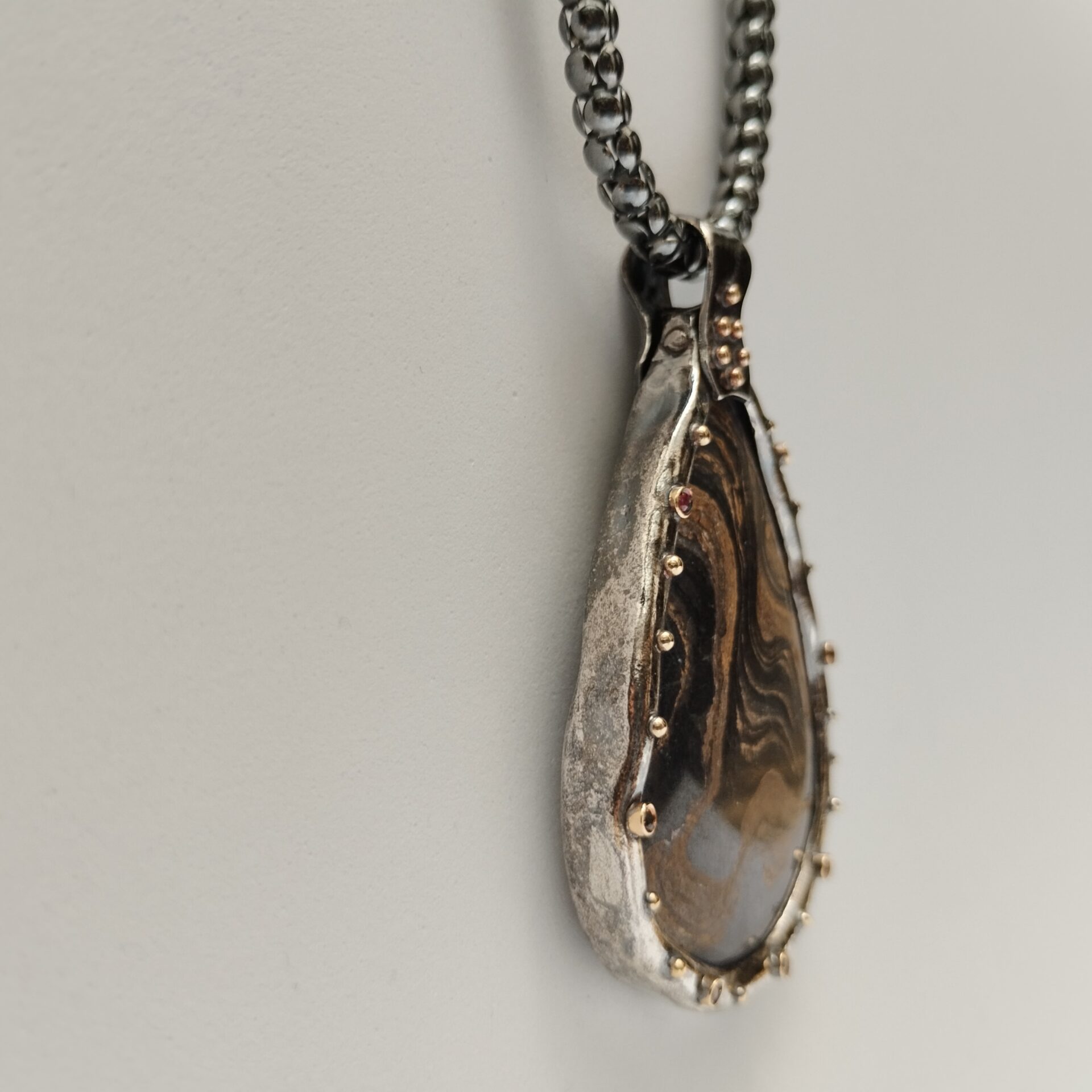 COLGANTE HEFESTO NIM