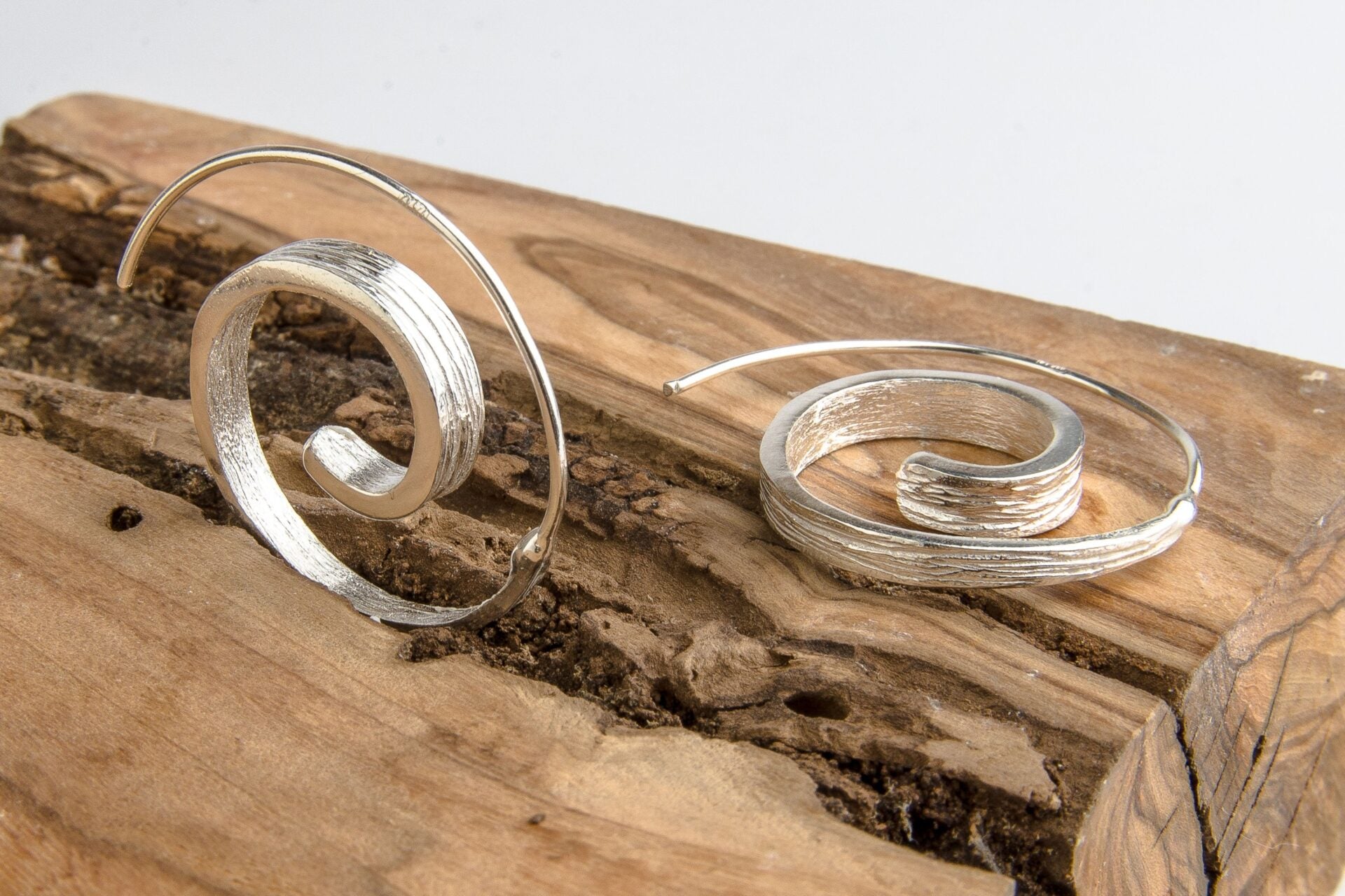 Pendientes Caracola mediano