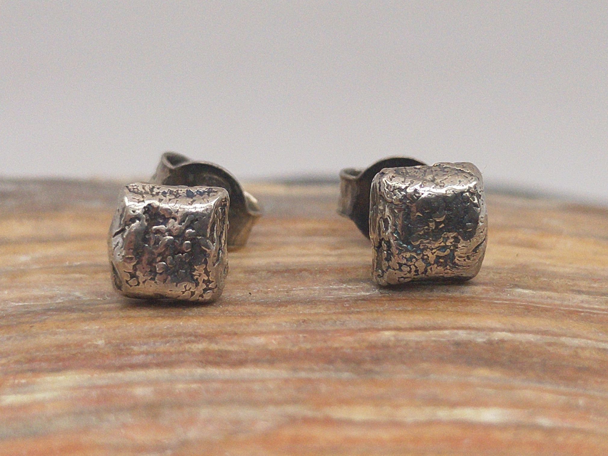 Pendientes Basic cuadrado