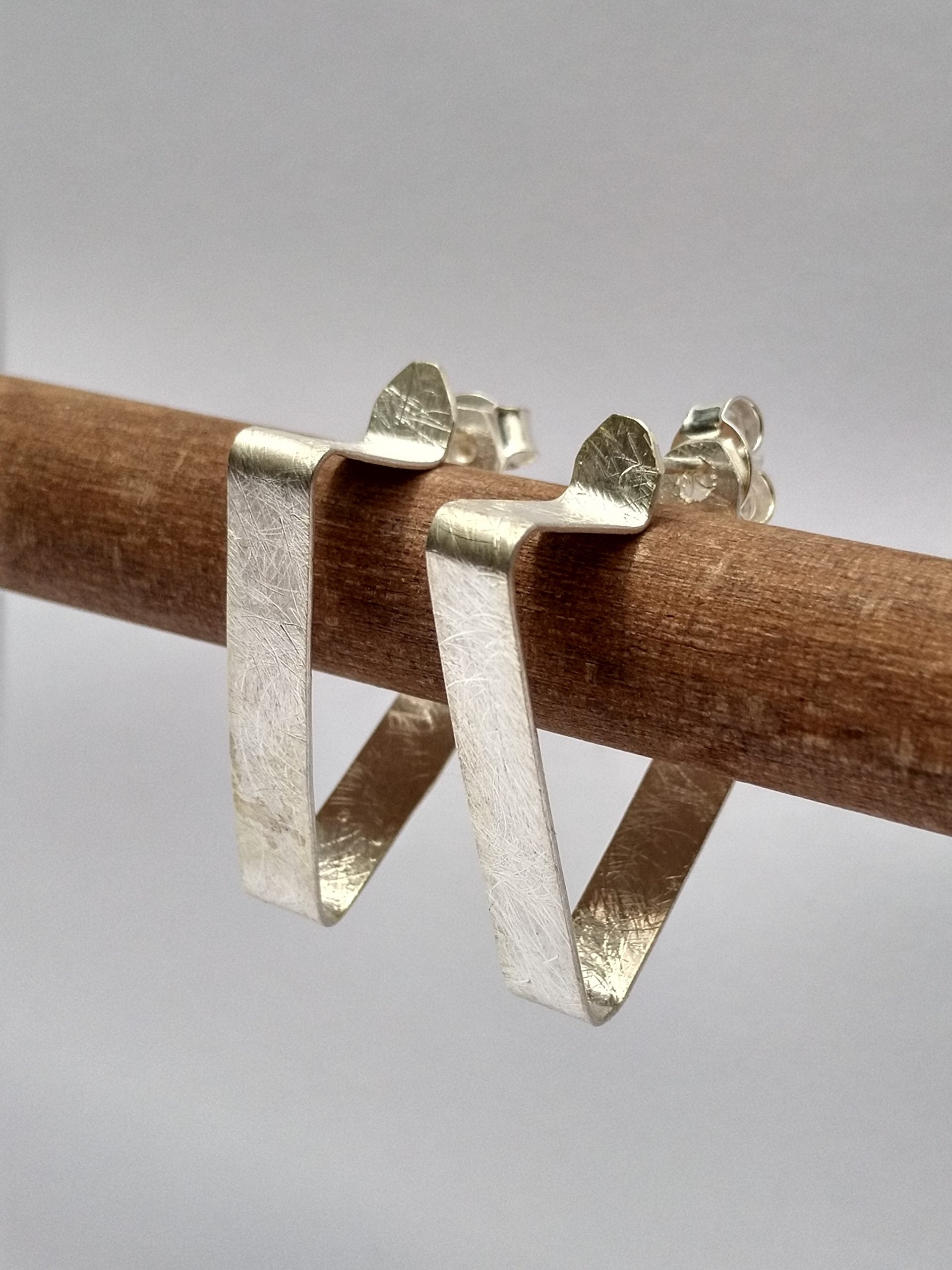 Pendientes Folium Triángulos
