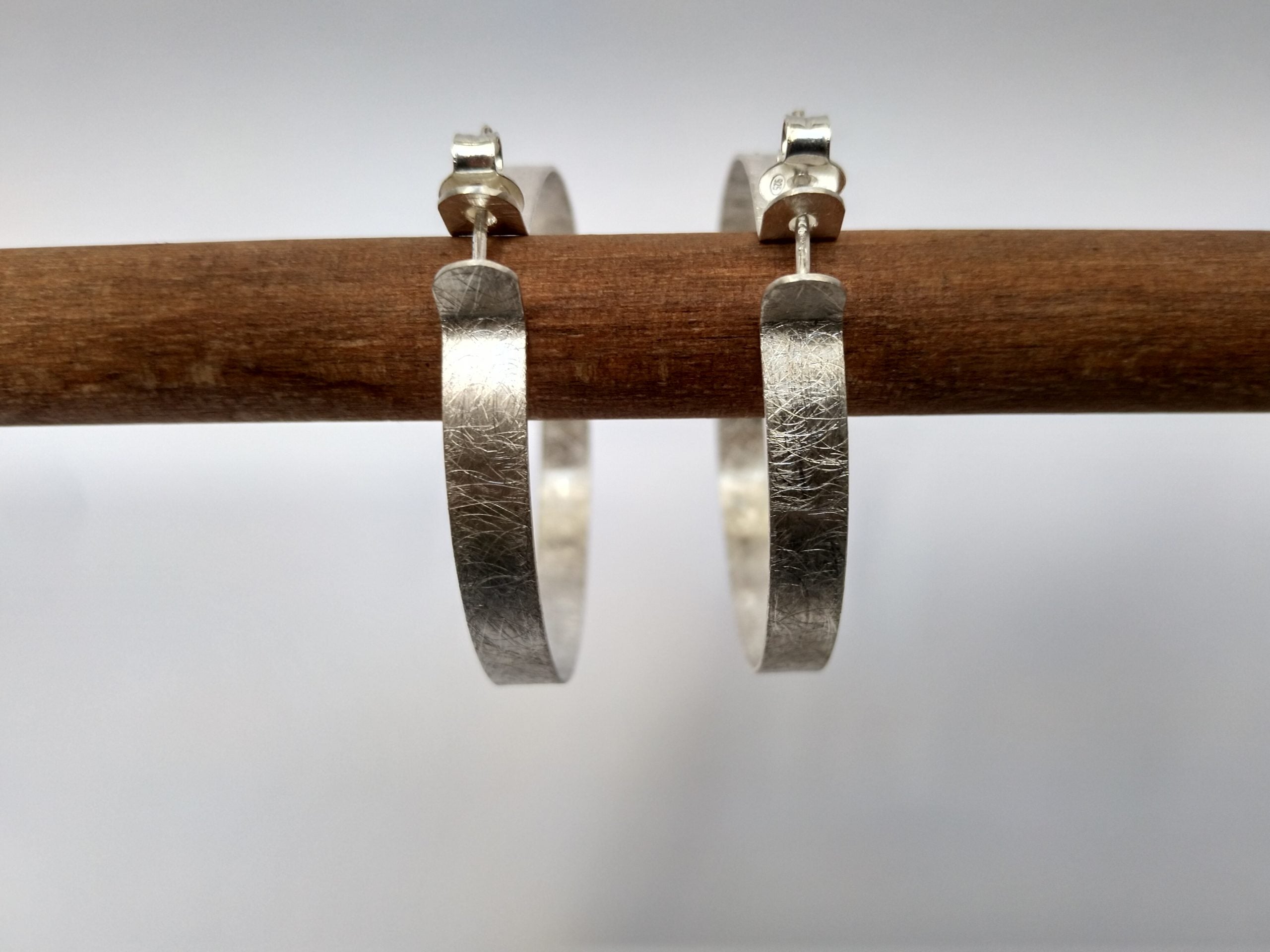 Pendientes Folium Redondos finos